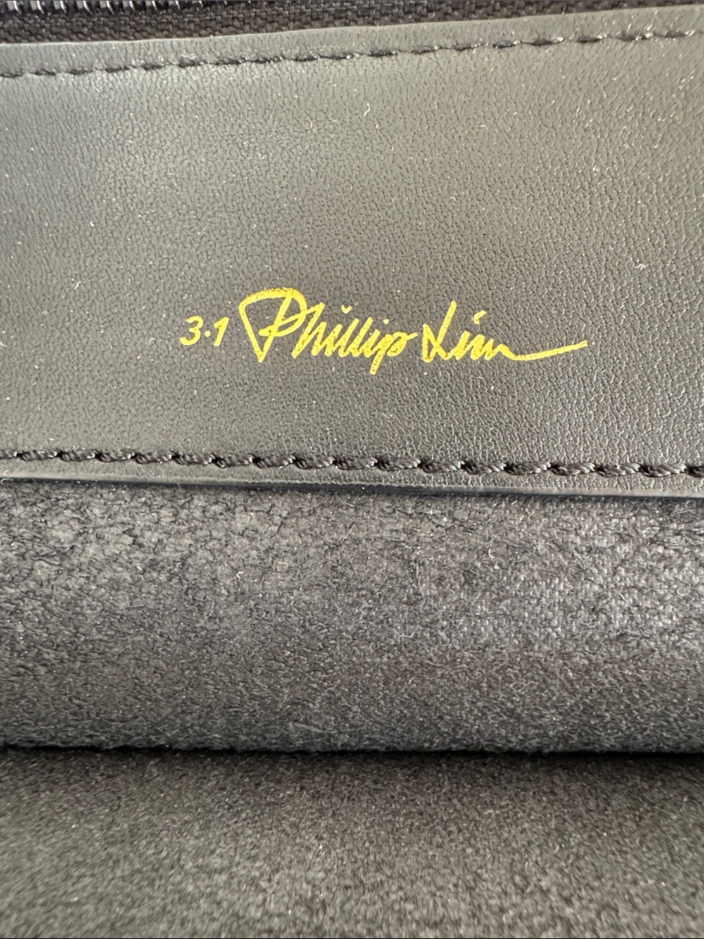 Black and White Zip Clutch - Picture 2 of 3